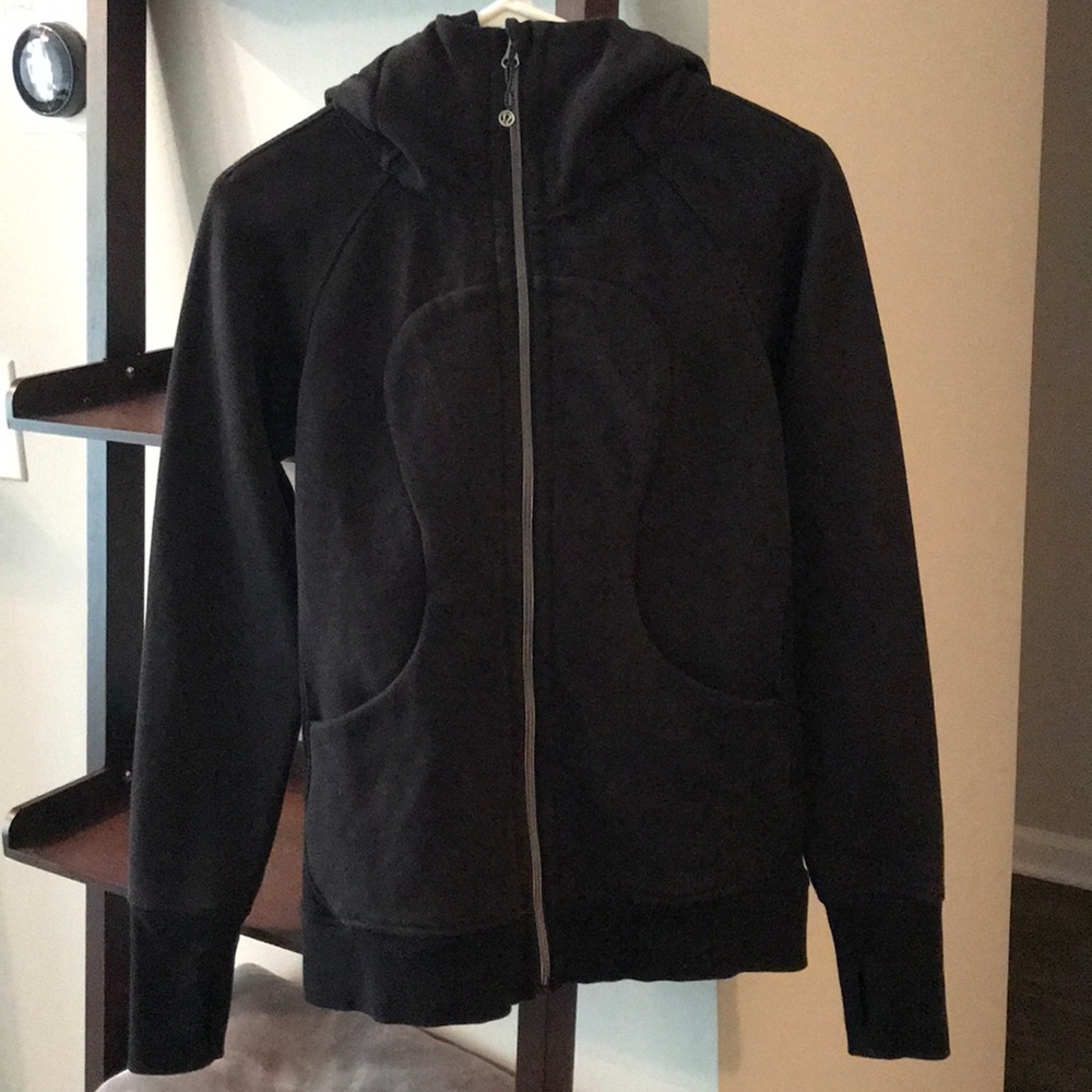 Lululemon zip up with pockets and hood!